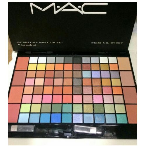 Mac 88 Gorgeous Eyeshadows kit